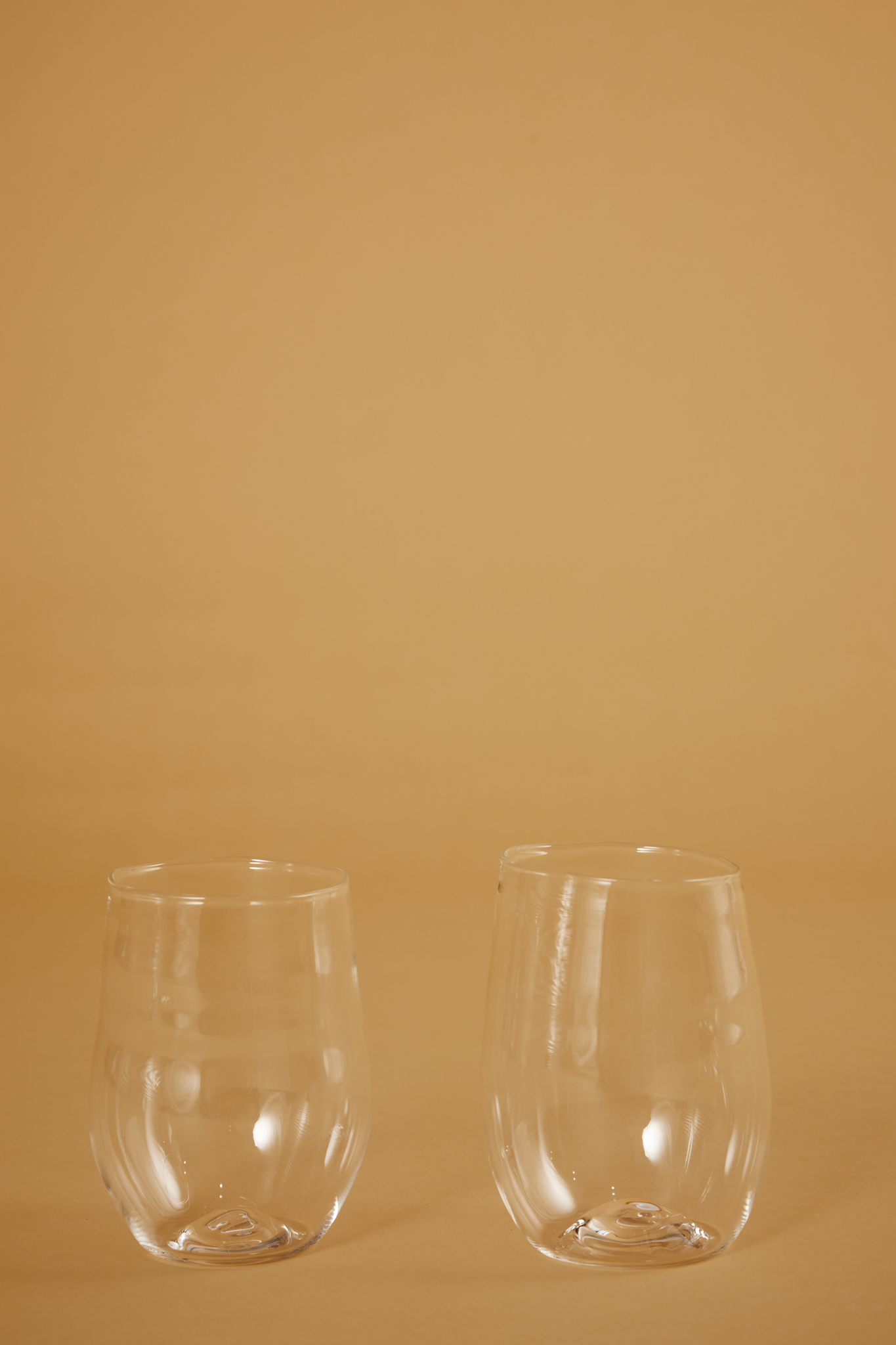 Vino Bianco Glasses Set of 2